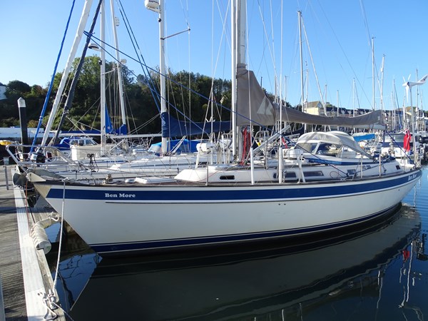 Hallberg-Rassy-39.JPG
