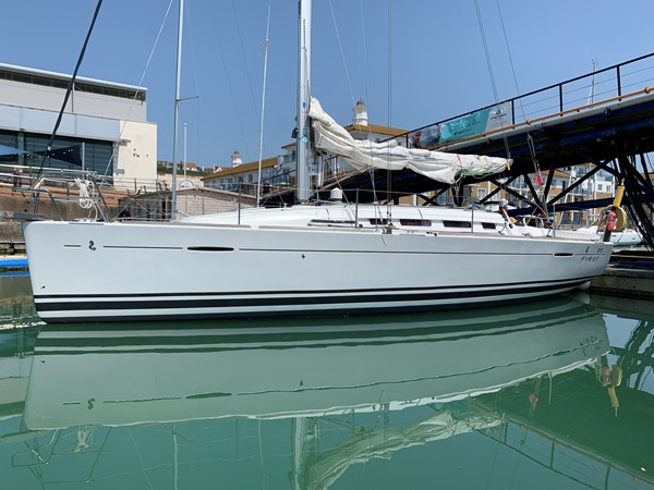 Beneteau First 35