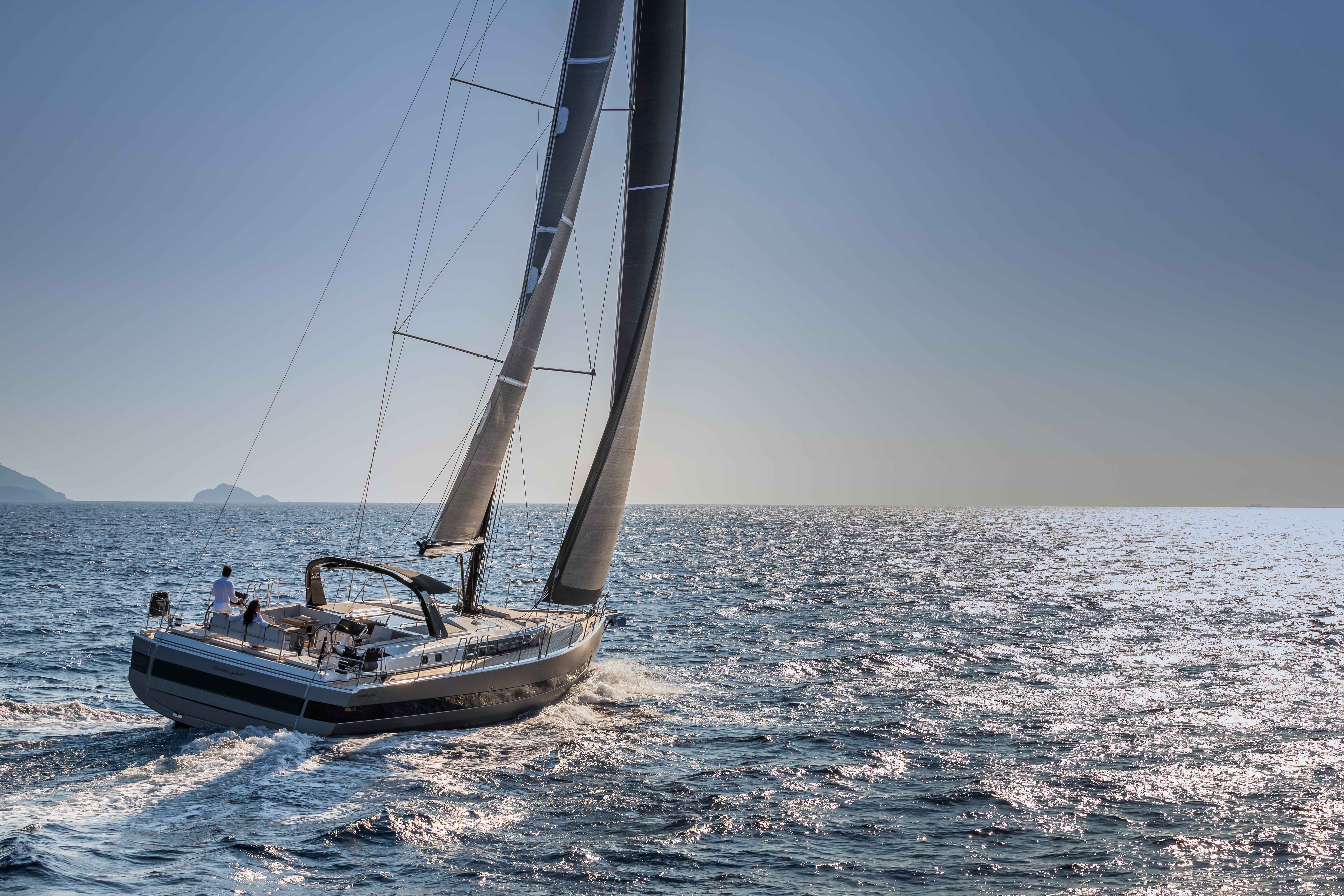 Beneteau Oceanis Yacht 62
