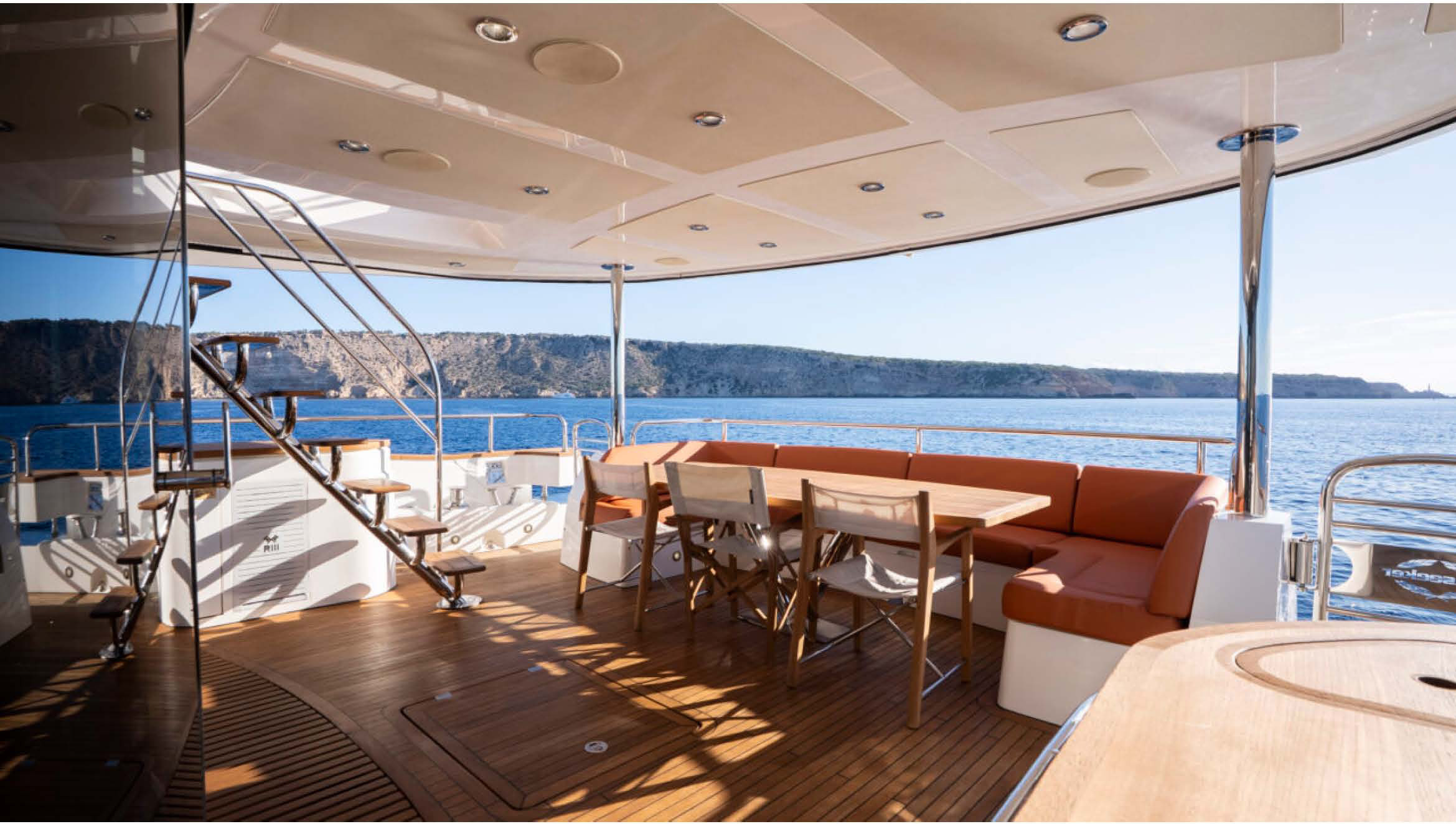 2015 Sunseeker 28 Metre Yacht for sale - cockpit