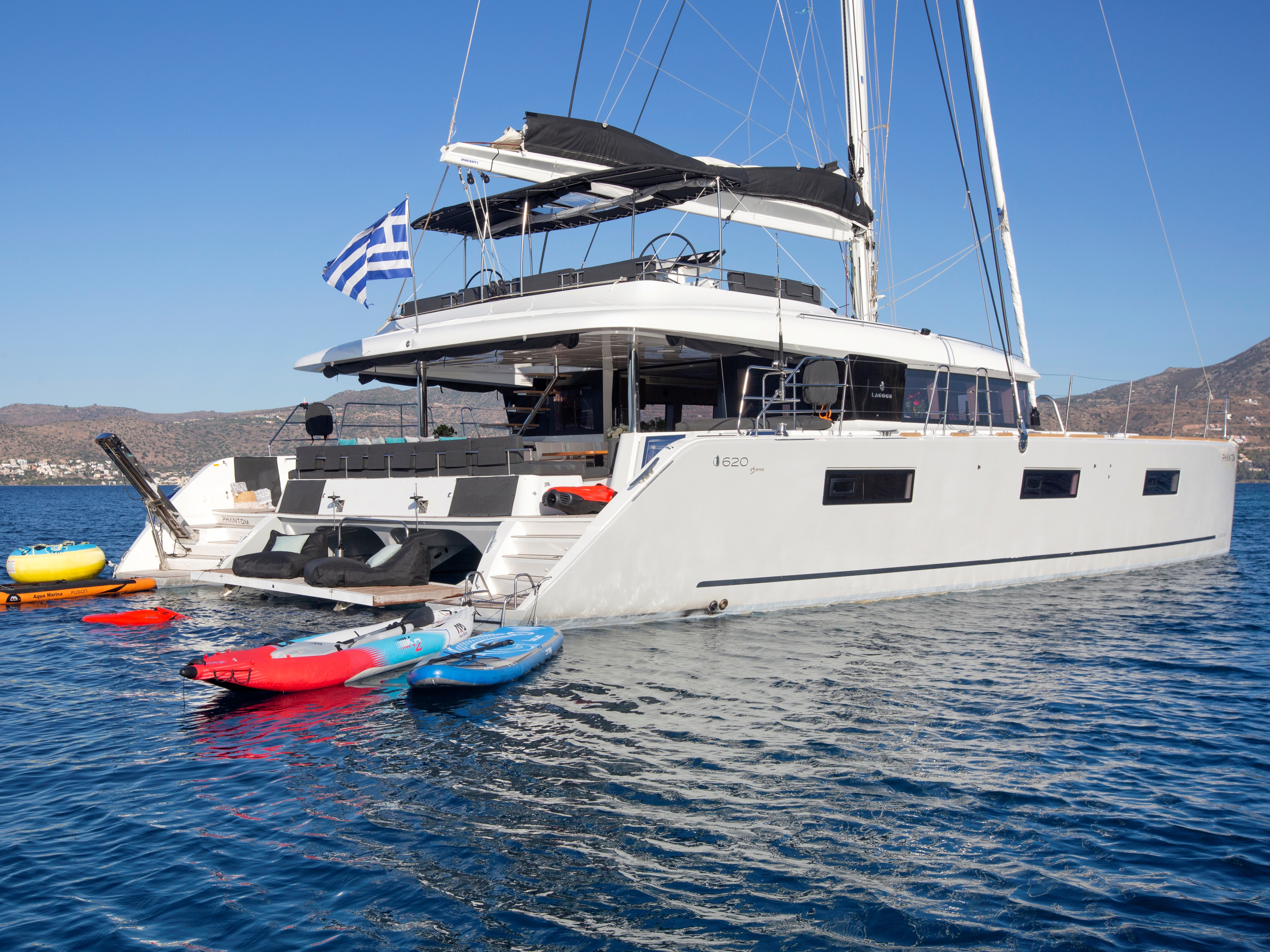 Lagoon 620