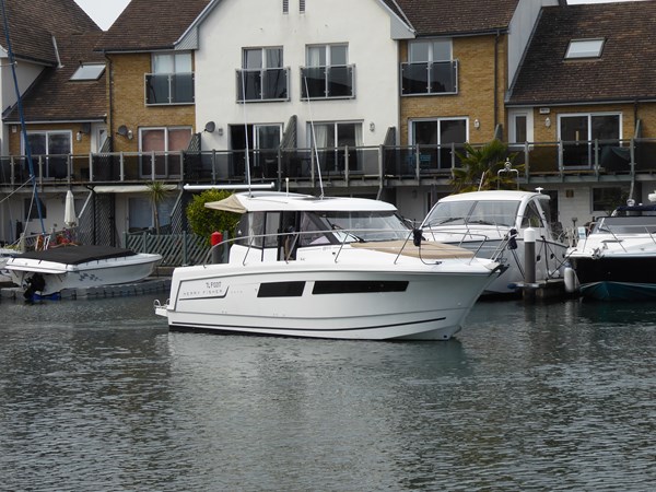 2014 Jeanneau Merry Fisher 855