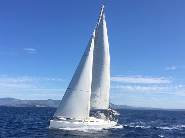 2003 Dufour 40