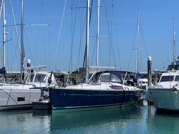 2009 Beneteau Oceanis 50