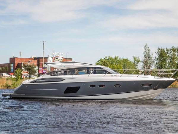2013 Princess V57