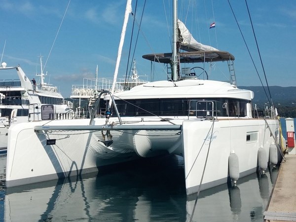 FOR SALE - 2013 Lagoon 52