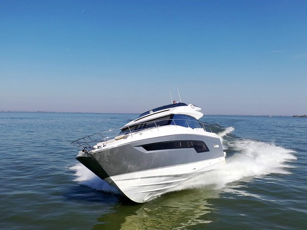 Prestige 630S