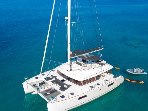 Lagoon 560 For Sale