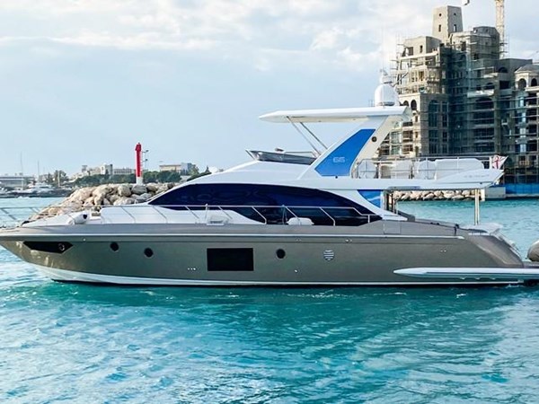 2017 Azimut 66