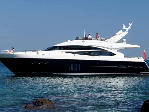 2010 Princess 72