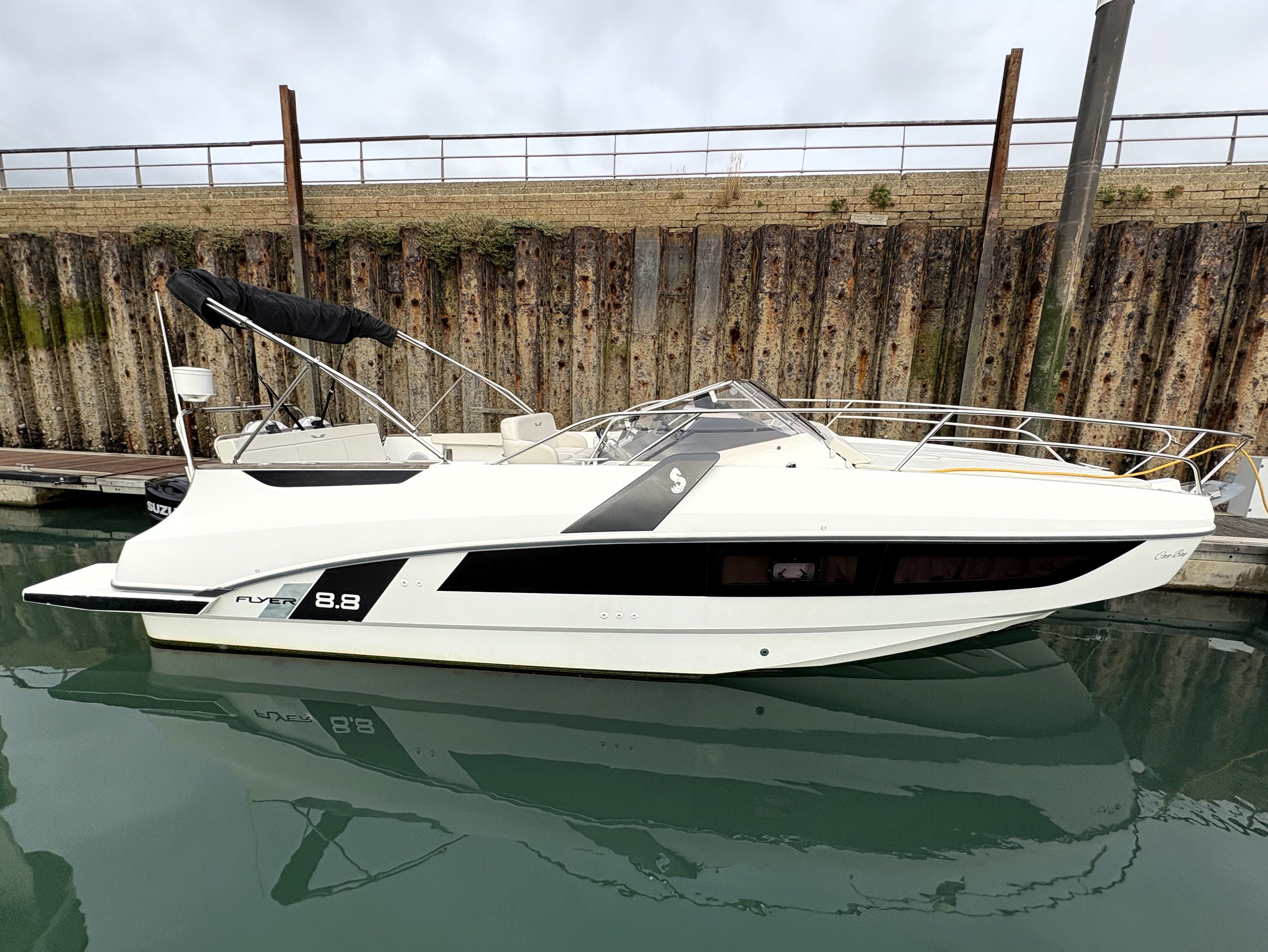 Beneteau Flyer 8.8 Sundeck 2020