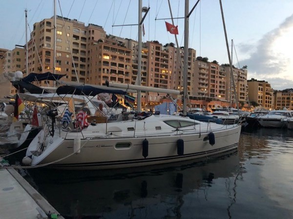 2008 Jeanneau 42DS