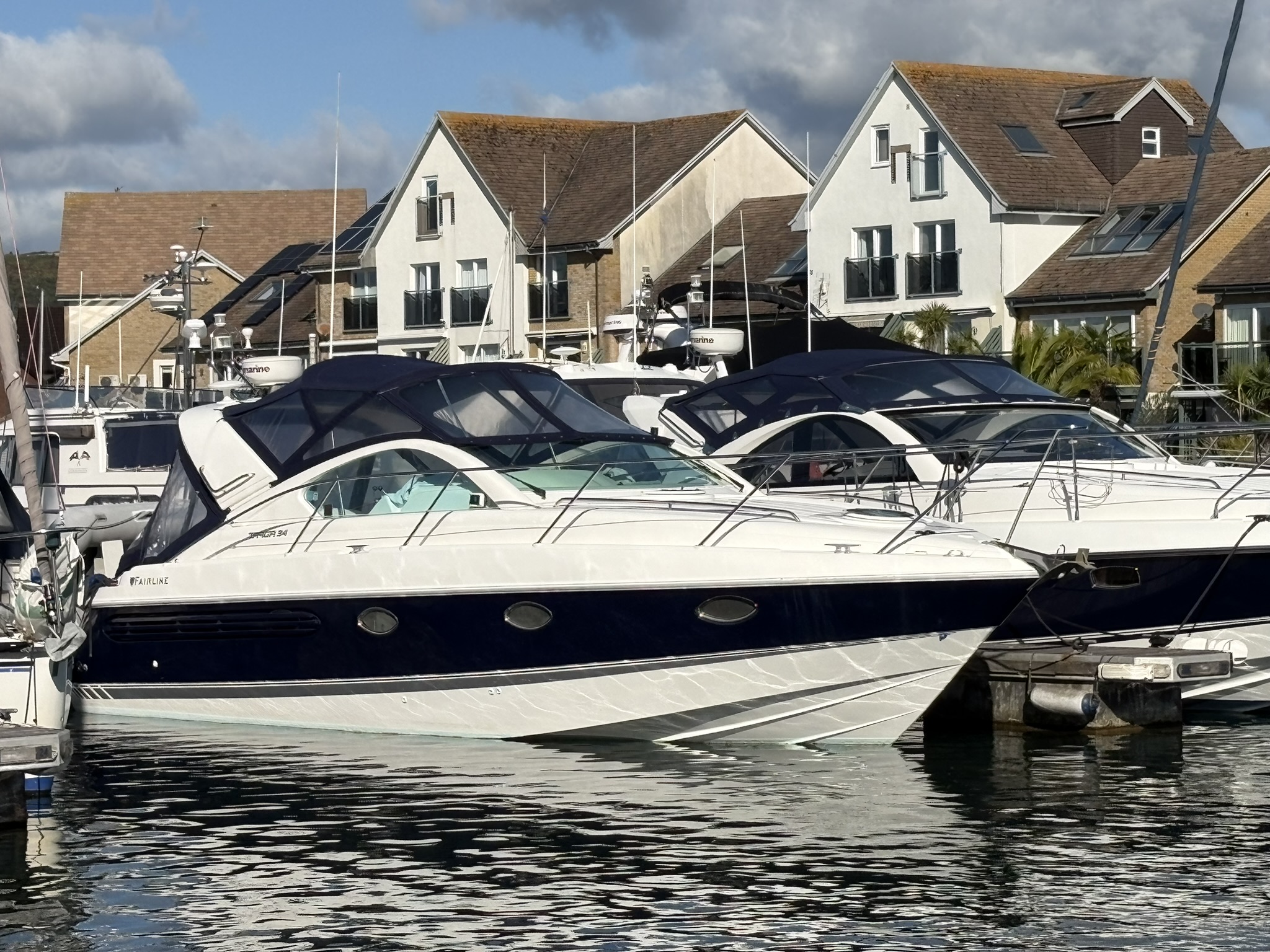 2001 Fairline Targa 34