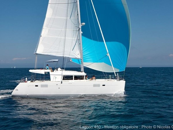 2019 Lagoon 450 F