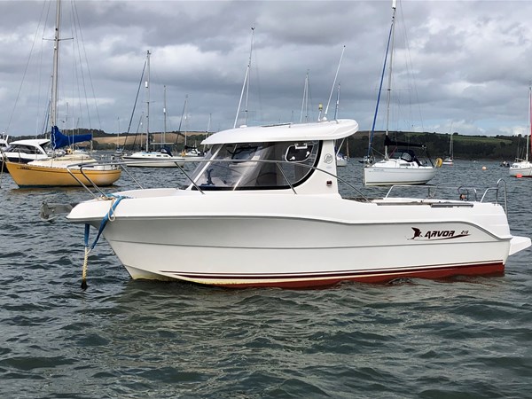 2009 ARVOR 215