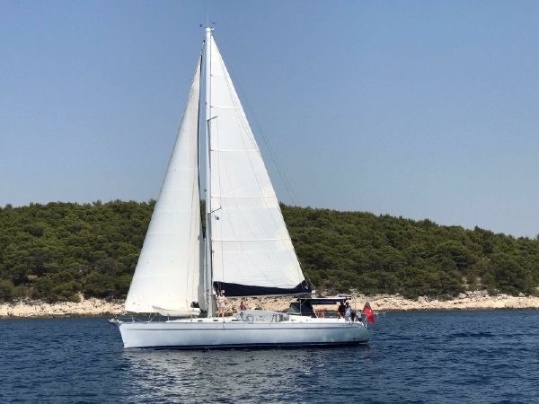 2009 Beneteau Cyclades 50.5