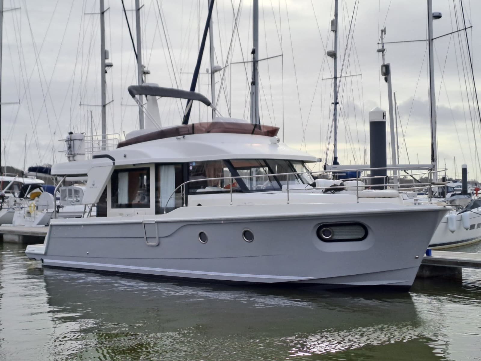 Beneteau Swift Trawler 41 for sale