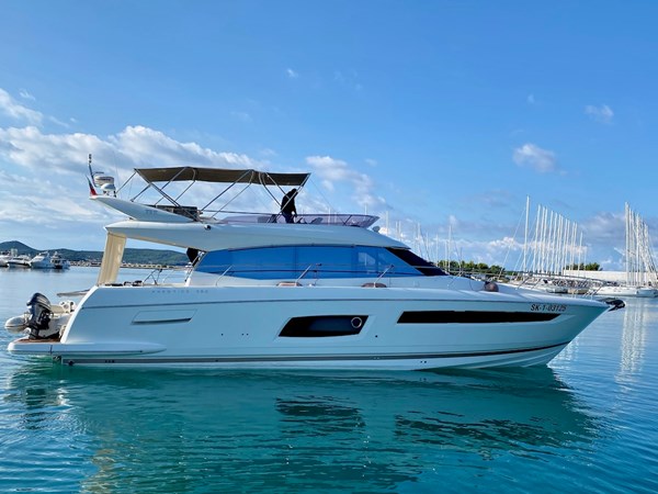 2015 Prestige 550