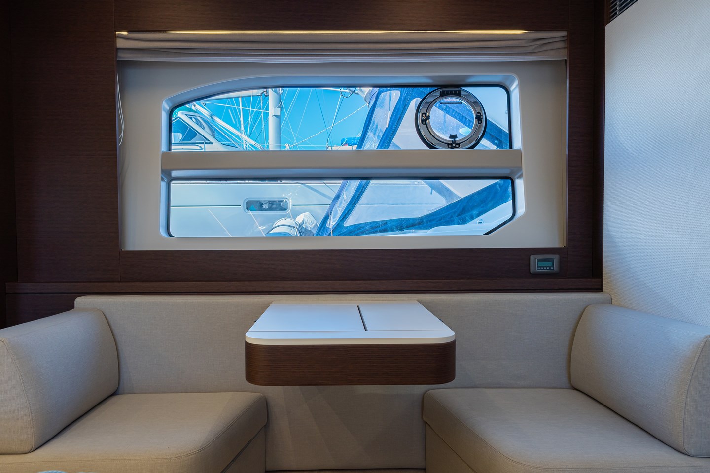 Prestige 590 for sale - dresser
