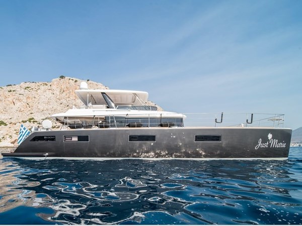 Lagoon 630 for sale