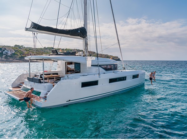 2019 Lagoon 50