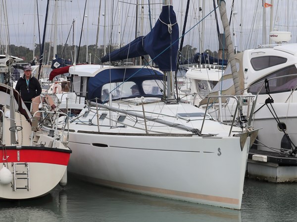 1999 Beneteau First 31.7