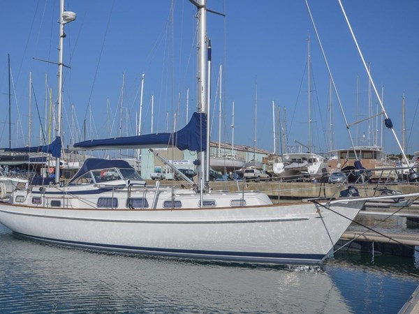 Hallberg Rassy 41