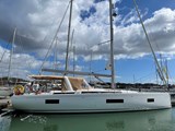 Beneteau Oceanis Yacht 54
