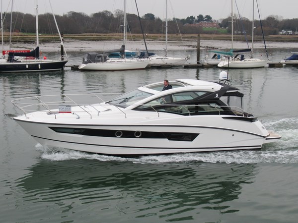 Beneteau Gran Turismo 40 - Greedy Hawk