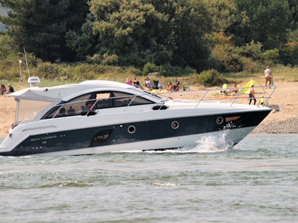 2013 Beneteau Gran Turismo 38