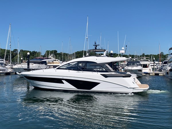 2022 Beneteau Gran Turismo 45