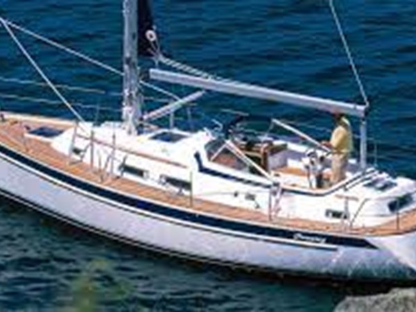 2007 Hallberg Rassy 37
