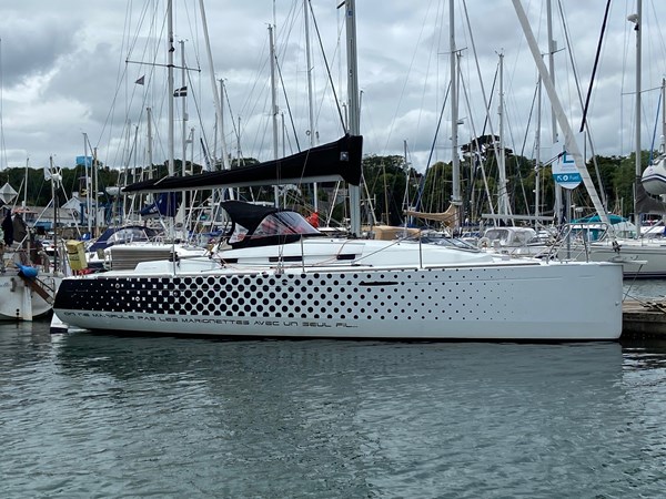Beneteau First 30 2011 well presented