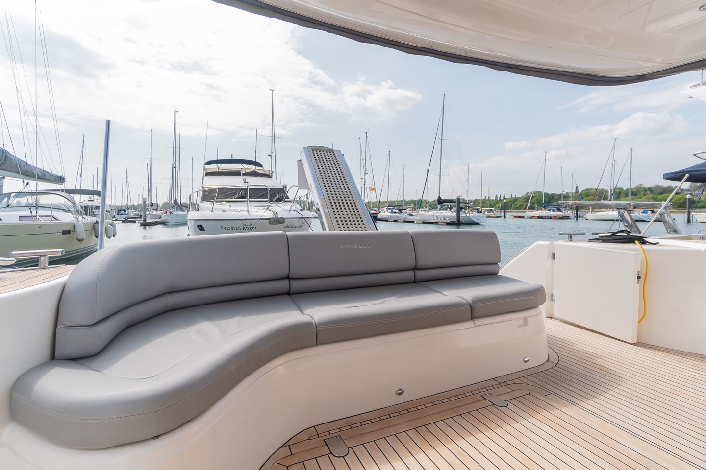Princess 50 Aft cockpit