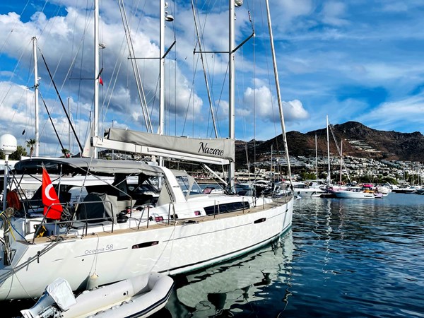 Beneteau Oceanis 58 for sale