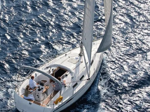 Bavaria 32 2010 For Sale