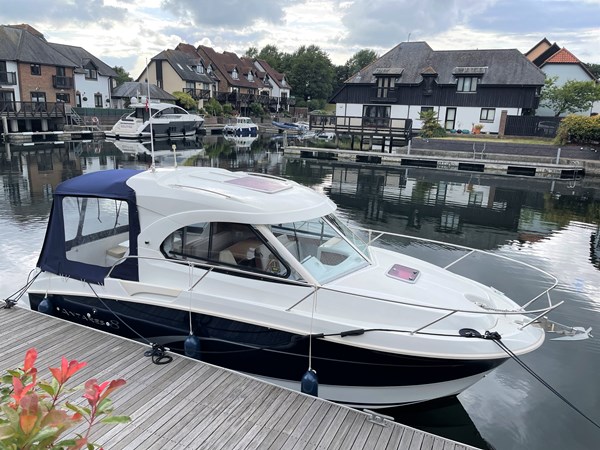 2008 Beneteau Antares 8