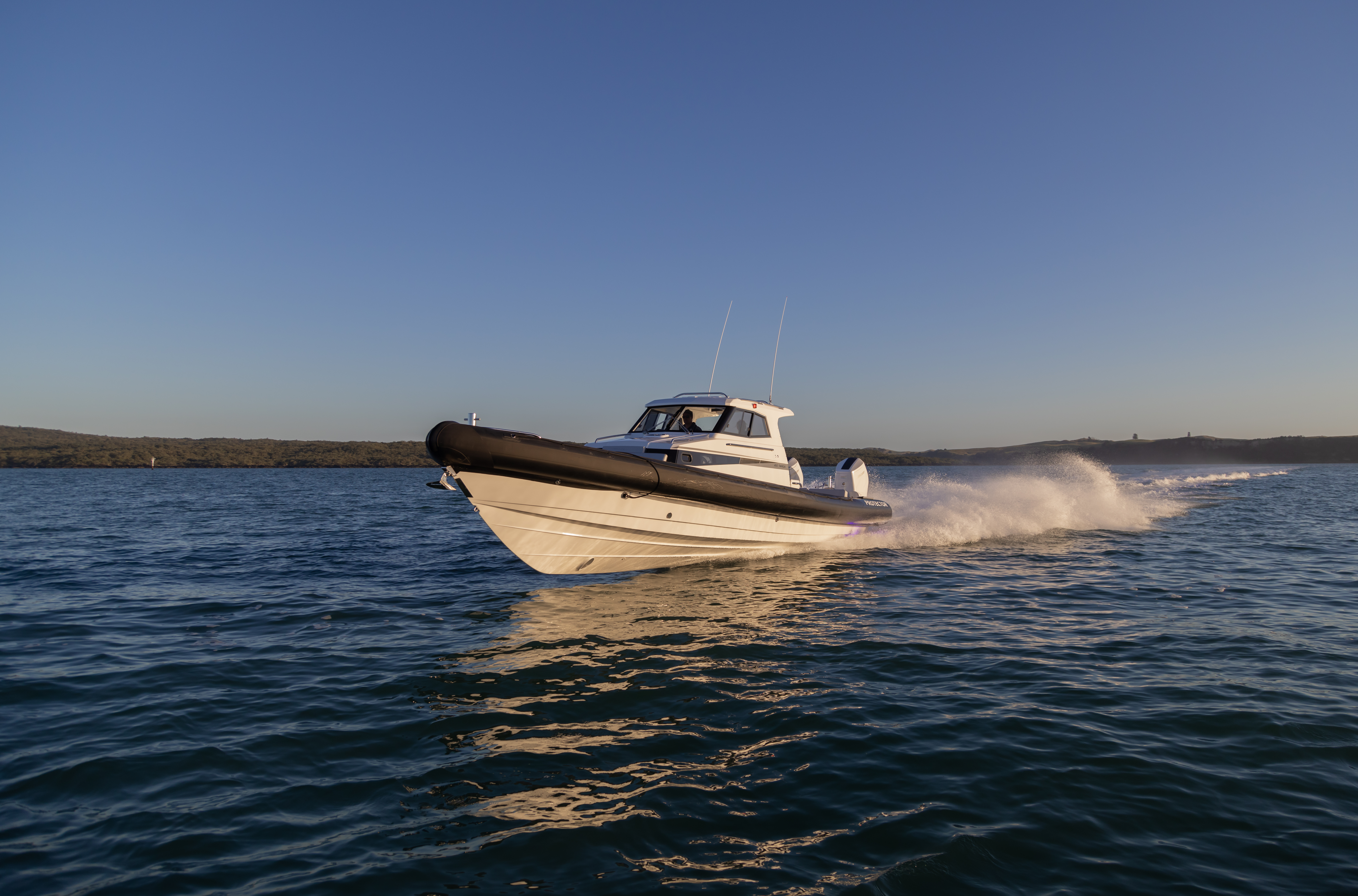Incorporating the best of the 380 Targa but with a larger aft cockpit. Supremely equipped, high-speed, ultra-comfortable adventure boat providing the ultimate all-day on-the-water experience.