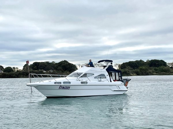 Sealine S320 For Sale