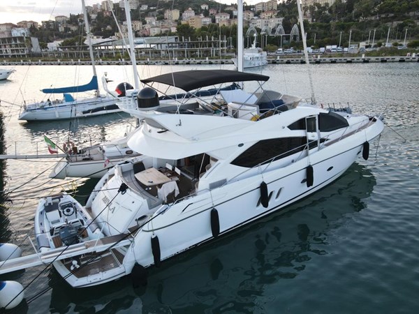 2008 Sunseeker Manhattan 60