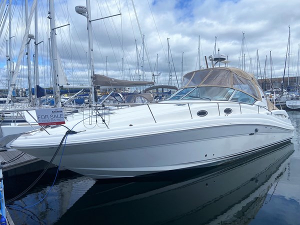 Sea Ray 375 Sundancer
