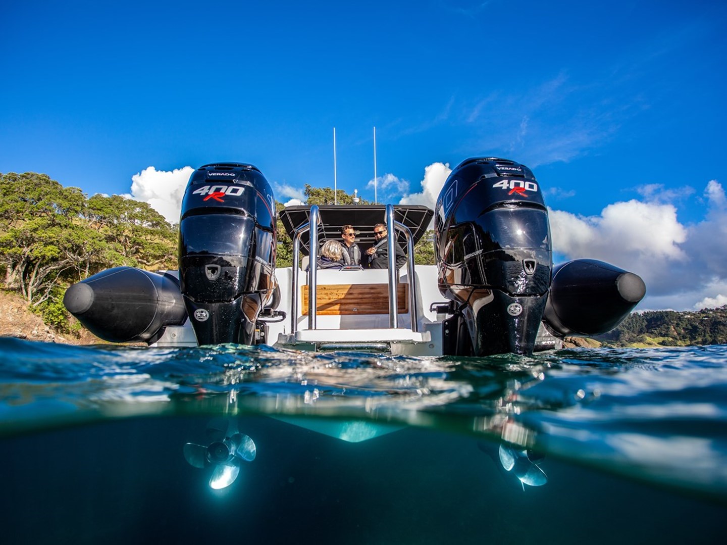 Protector 380 Chase - Walk Through Transom