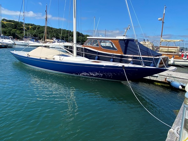 LEONARDO YACHTS EAGLE 44