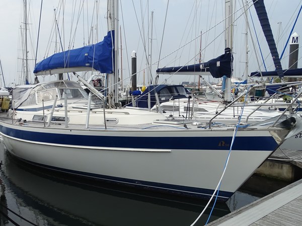 Hallberg-Rassy-36.jpg