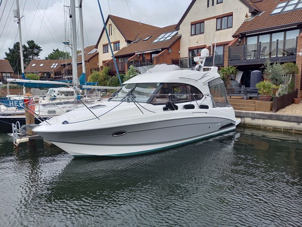 2014 Beneteau Antares 30 for sale