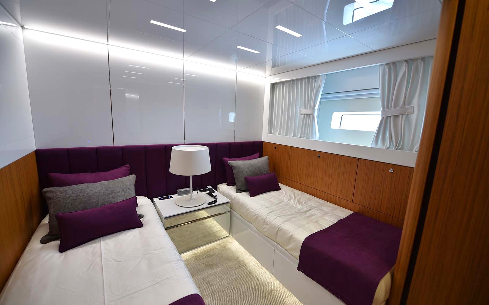 Cdm Nauta Air 90 - Port Guest Cabin