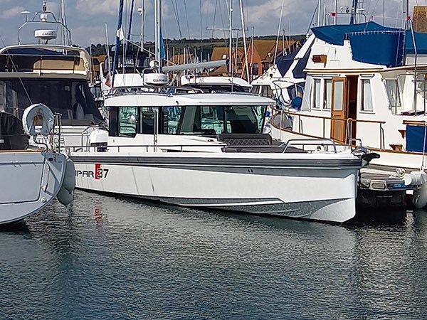 2016 Axopar 37 AC for sale