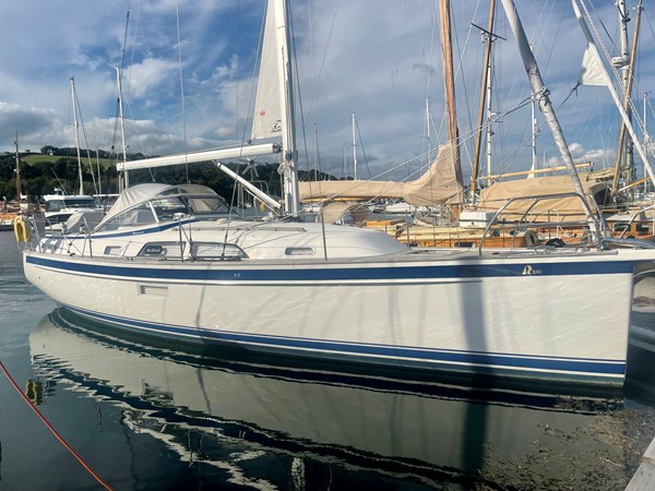 2018 Hallberg Rassy 340