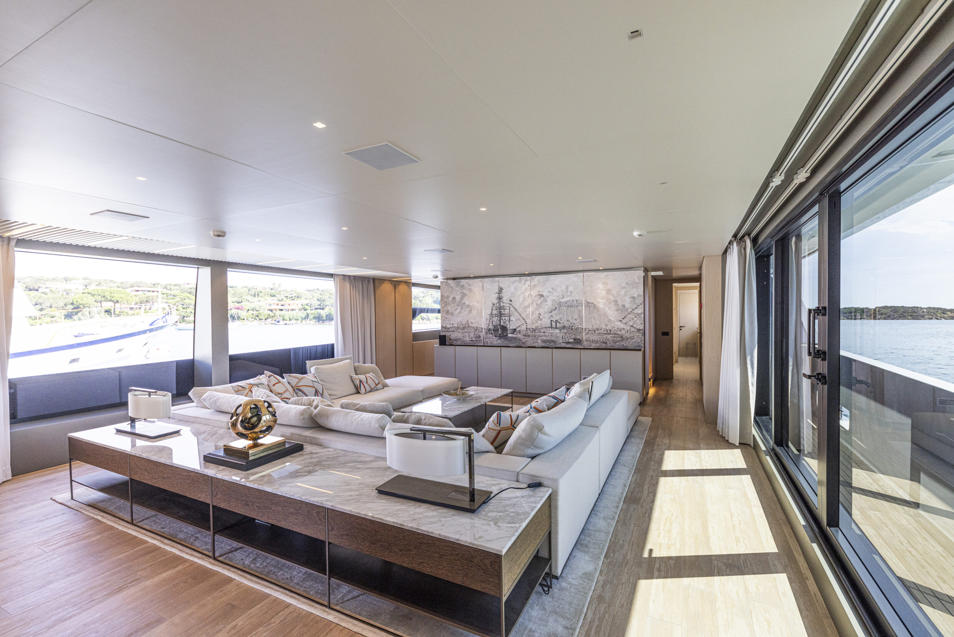 SL120a Blue Angel salon