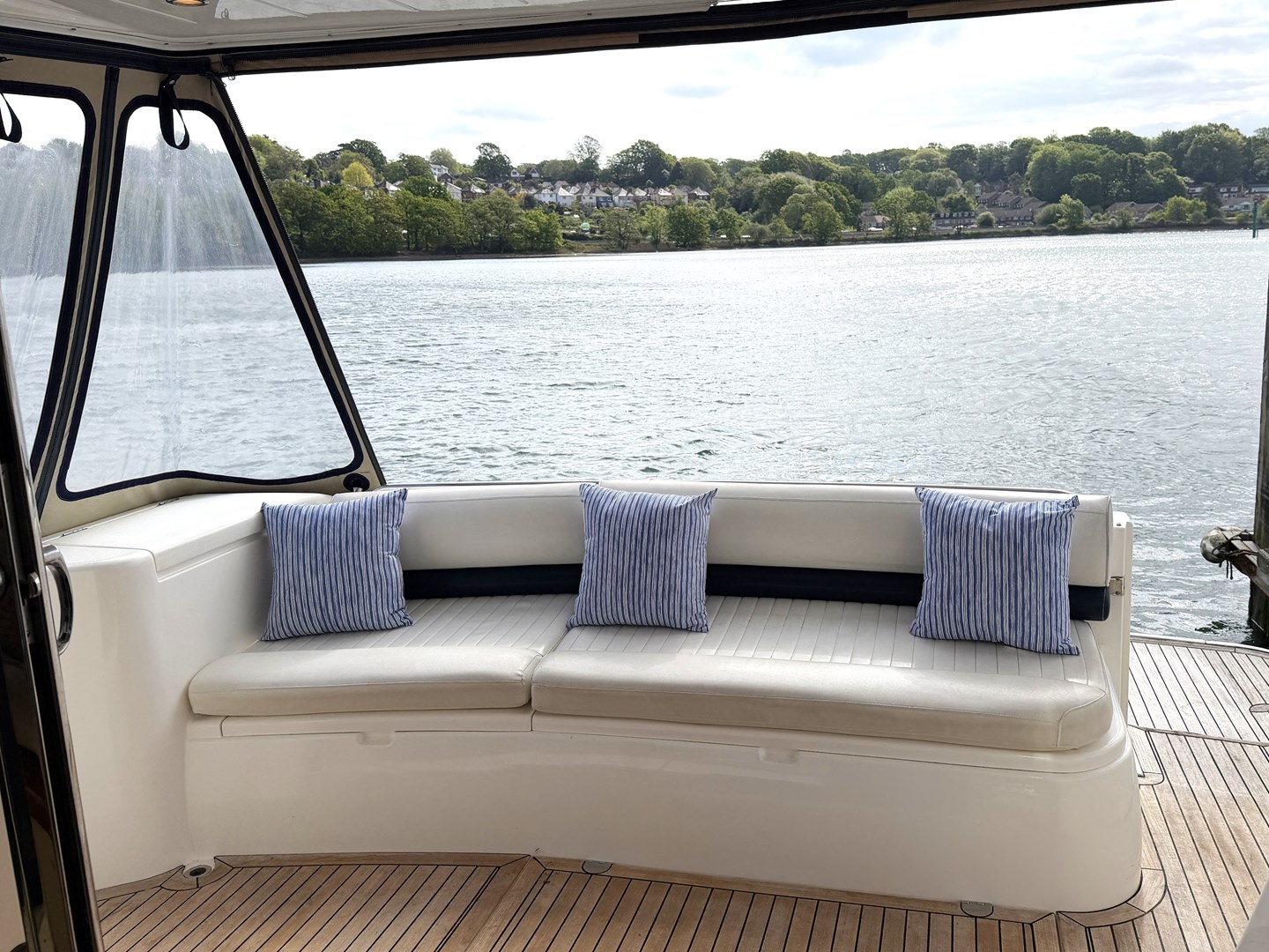 Princess 40 Cockpit